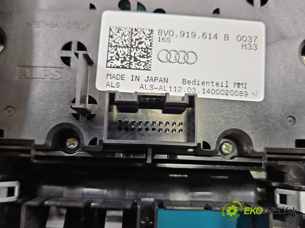 Audi A3 8V 2013-2020 1.8 TFSI 179KM automatic 132 kW 1798 cm3 4- Přepínač rádia nebo navigace: 8V0919614B