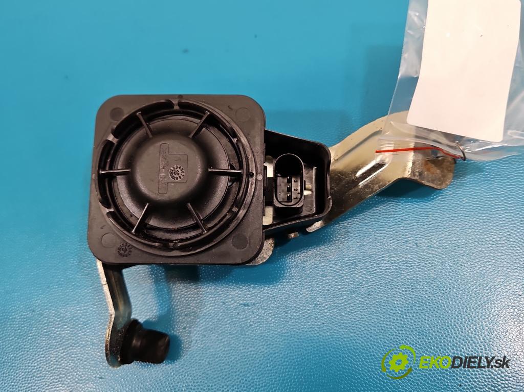 Audi A3 8V 2013-2020 1.8 TFSI 179KM automatic 132 kW 1798 cm3 4- Alarm 8V1951285