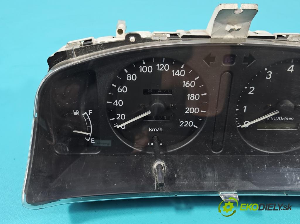 Toyota Corolla E11 1997-2002 1.4 16V 86 HP manual 63 kW 1332 cm3 3- prístrojovka/ budíky 83800-1A851 (Prístrojová doska)