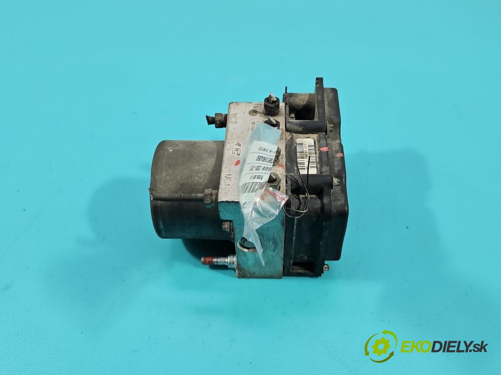 Toyota Auris I 2006-2013 1.3 16V 99 HP manual 73 kW 1329 cm3 5- čerpadlo abs 0265800986 (Pumpa ABS)