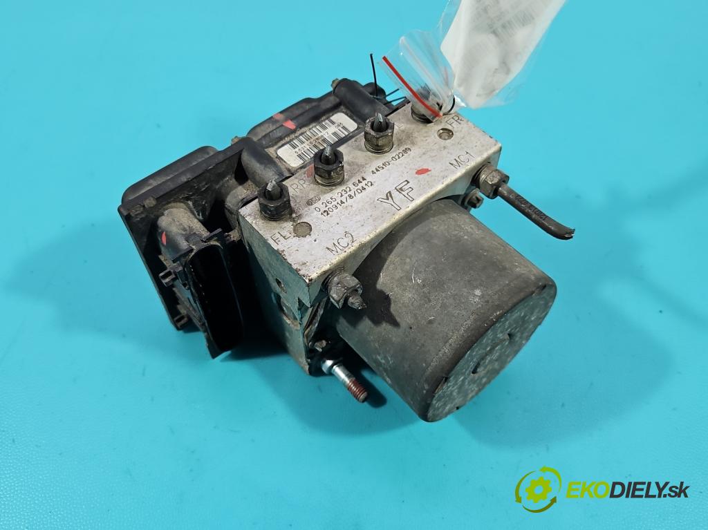 Toyota Auris I 2006-2013 1.3 16V 99 HP manual 73 kW 1329 cm3 5- čerpadlo abs 0265800986 (Pumpa ABS)
