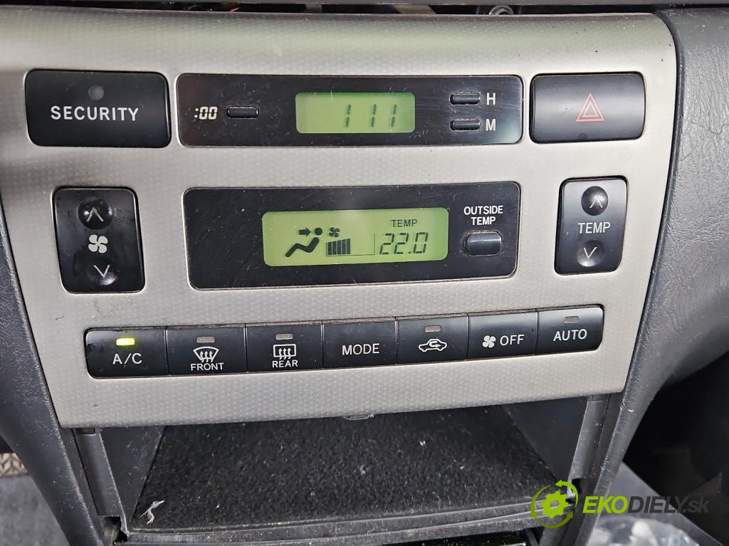Toyota Corolla E12 2001-2009 2.0 D4D 116 HP manual 85 kW 1995 cm3 5- panel kúrenia 55411-1A240