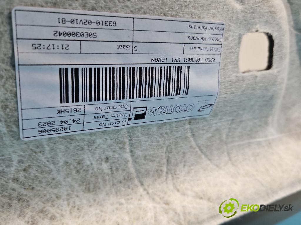 Toyota Corolla E21 2019- špinavý: