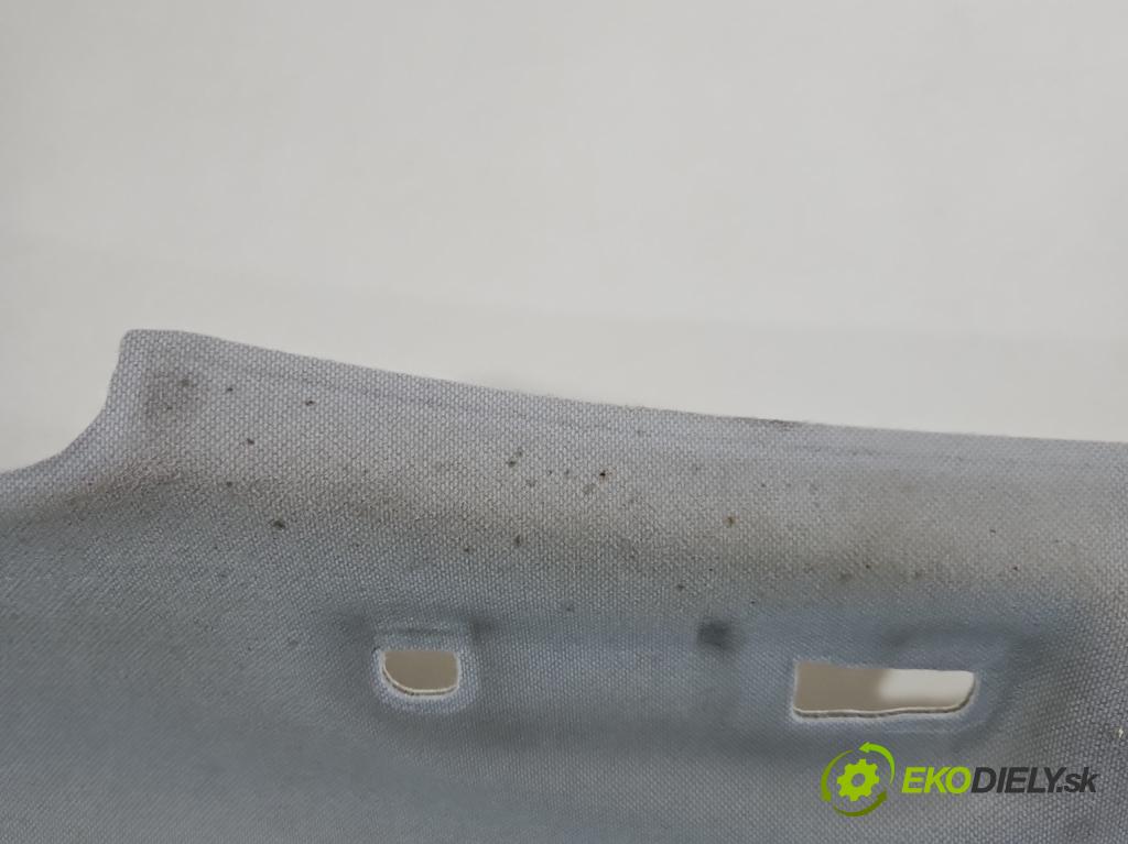 Toyota Corolla E21 2019- špinavý: