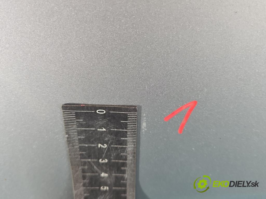 Toyota Corolla E12 2001-2009 2.0 D4D 116 HP manual 85 kW 1995 cm3 5- dvere predné pravé  (Kľučka dverí ostatné)