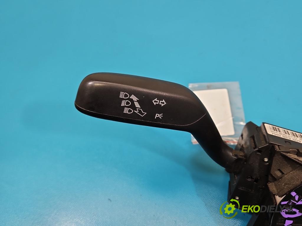 Skoda Fabia II 2007-2014 1.4 tdi 69KM manual 51 kW 1422 cm3 5- prepínač komplex: 7HO953503GB (Prepínacie páčky pod volantom)