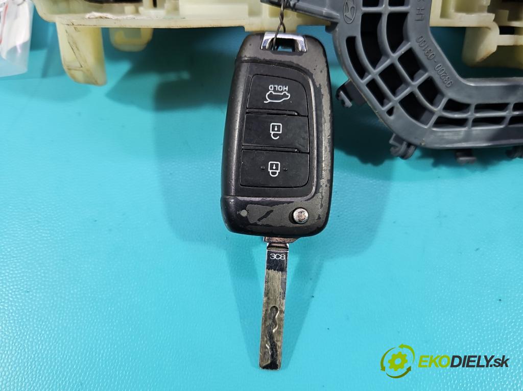 Hyundai I30 III 2016- 1.4 16V 100 hp manual 73.3 kW 1368 cm3 5- klika přední levé 93200-03100 (Vnější přední levá klika dveří)