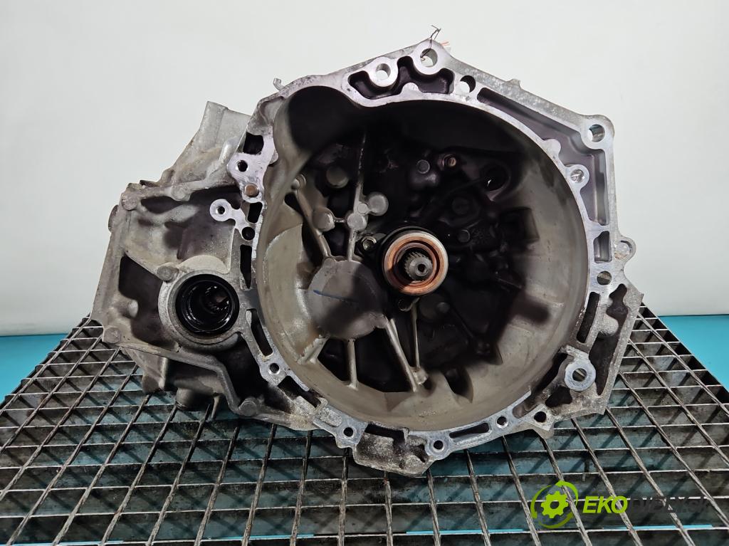 Toyota Auris I 2006-2013 1.3 16V 99 hp manual 73 kW 1329 cm3 5- převodovka stupňová manual 31115-0D090