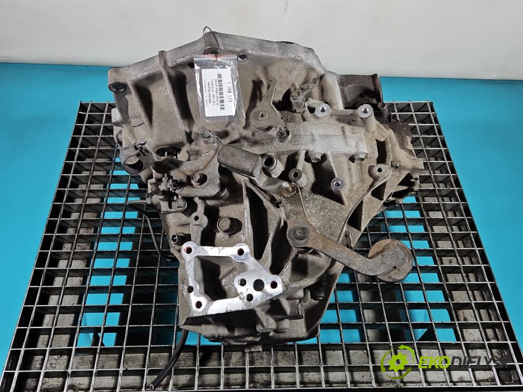 Toyota Auris I 2006-2013 1.3 16V 99 hp manual 73 kW 1329 cm3 5- převodovka stupňová manual 31115-0D090
