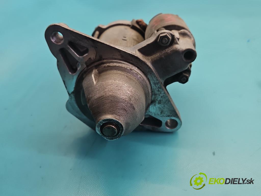 Toyota Auris I 2006-2013 1.3 16V 99 HP manual 73 kW 1329 cm3 5- štartér 28100-0Y010 (Štartér)