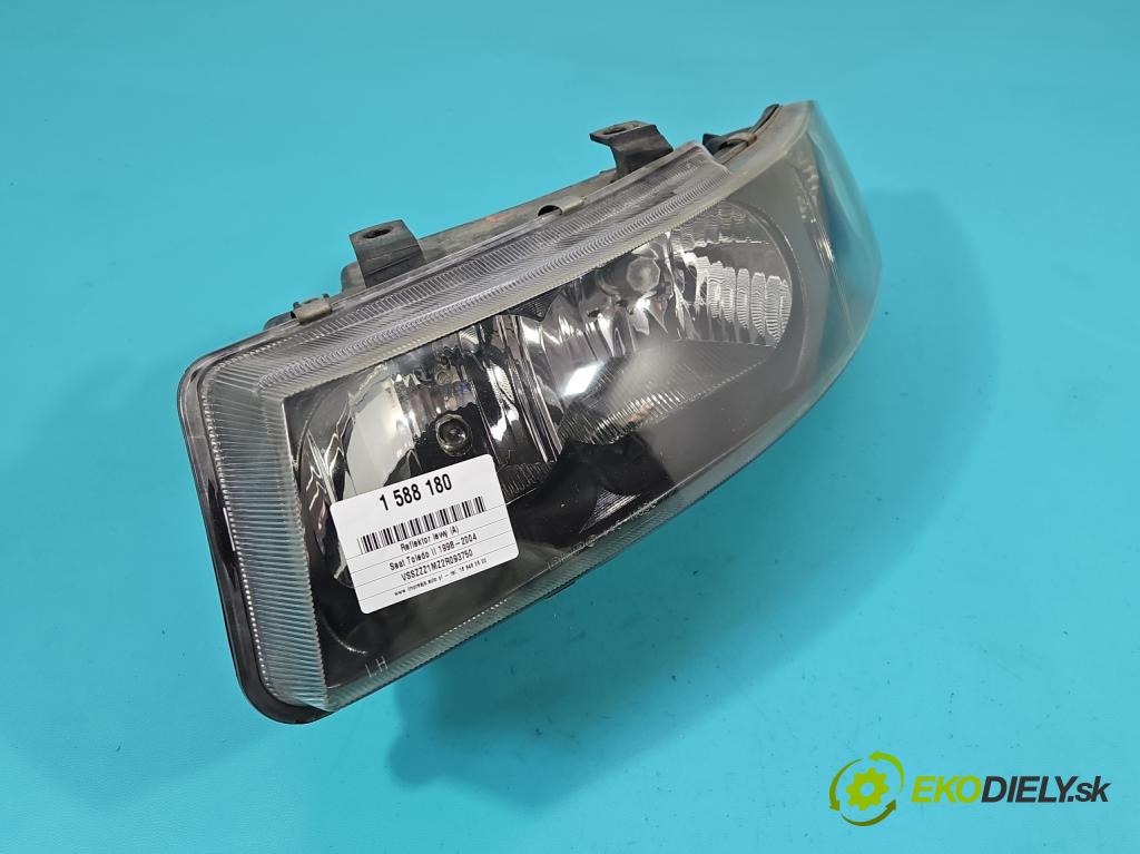 Seat Toledo II 1998-2004 1.8 20V 125 HP manual 92 kW 1781 cm3 4- Reflektor: ľavý  (Kľučka dverí ostatné)