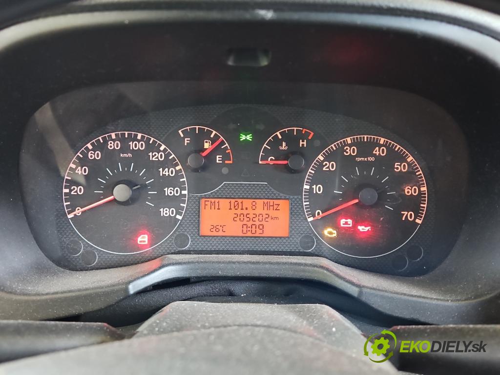 Citroen Nemo 2007-2017 1.4 hdi 68 HP manual 50 kW 1399 cm3 5- prístrojovka/ budíky 1365713080 (Prístrojová doska)