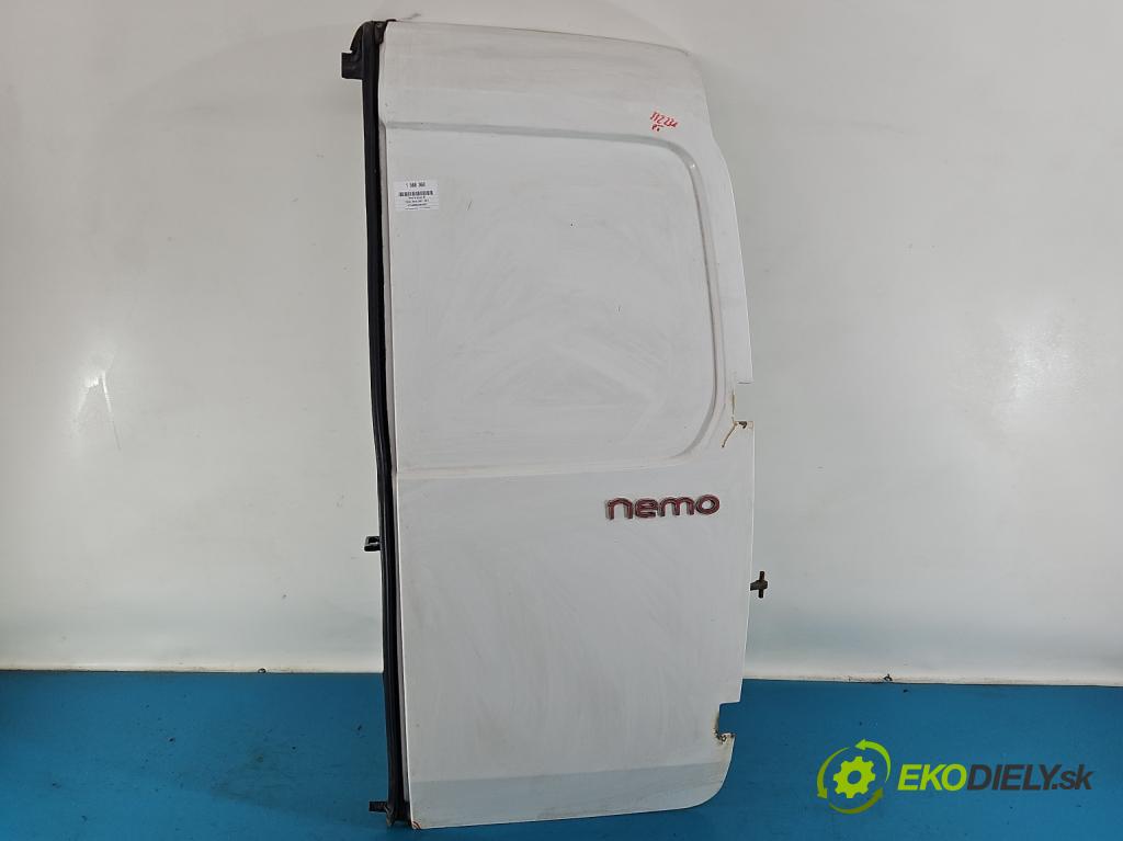 Citroen Nemo 2007-2017 1.4 hdi 68 HP manual 50 kW 1399 cm3 5- dvere zadné pravé  (Kľučka dverí ostatné)