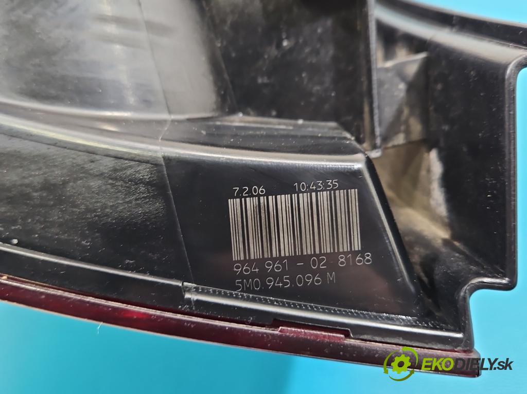 Vw Golf plus 1.9 tdi 90 HP manual 66 kW 1896 cm3 5- svetlo / reflektor zadné pravé 5M0945096M (Kľučka dverí ostatné)