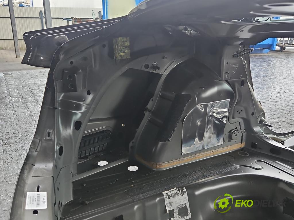 Audi A3 8V 2013-2020 1.8 TFSI 179KM automatic 132 kW 1798 cm3 4- blatník zadné ľavý