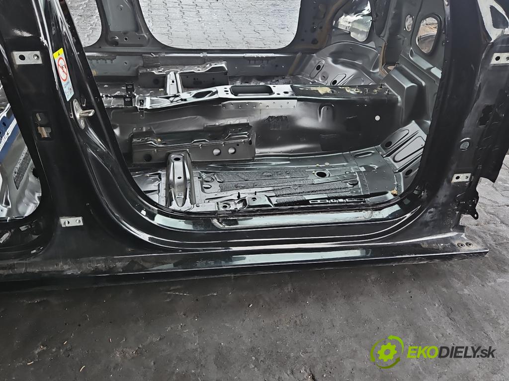 Audi A3 8V 2013-2020 1.8 TFSI 179KM automatic 132 kW 1798 cm3 4- Práh: pravý  (Karoséria ostatné)