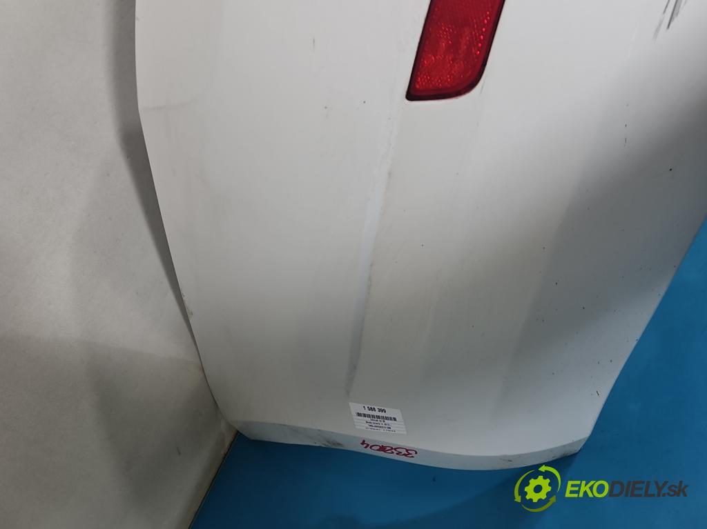 Skoda Octavia III 2013- 2.0 tdi 150 HP manual 110 kW 1968 cm3 5- nárazník zadné  (Kľučka dverí ostatné)