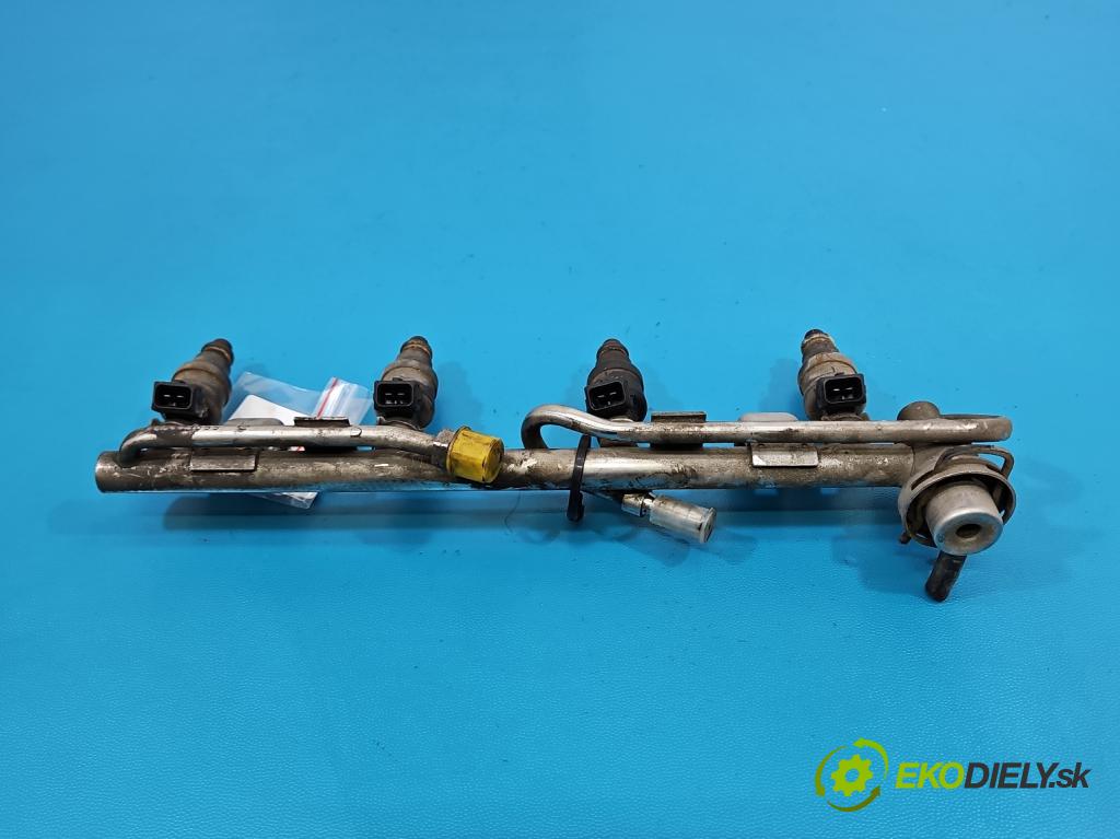 Audi A4 B5 1994-2001 1.8 20V 125 HP manual 92 kW 1781 cm3 4- vstrek benzín 058133551A