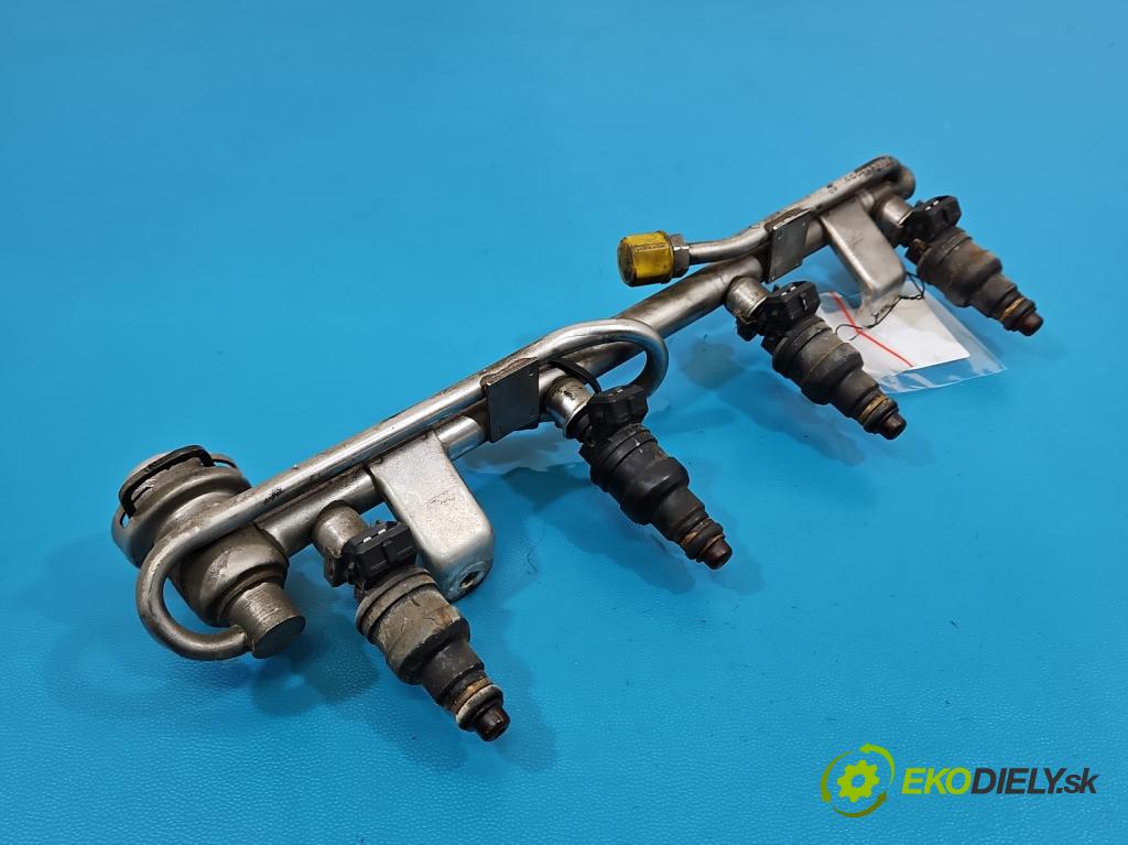 Audi A4 B5 1994-2001 1.8 20V 125 HP manual 92 kW 1781 cm3 4- vstrek benzín 058133551A