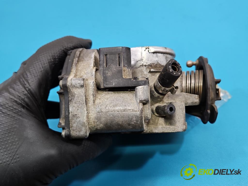 Audi A4 B5 1994-2001 1.8 20V 125 HP manual 92 kW 1781 cm3 4- klapka 058133063 (Škrtiaca klapka)