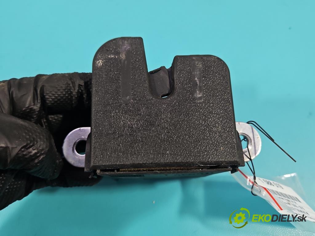 Vw Touran I 2003-2015 1.6 tdi 105 HP manual 77 kW 1599 cm3 5- zámok kufrové dvere zadné 1T0827505H