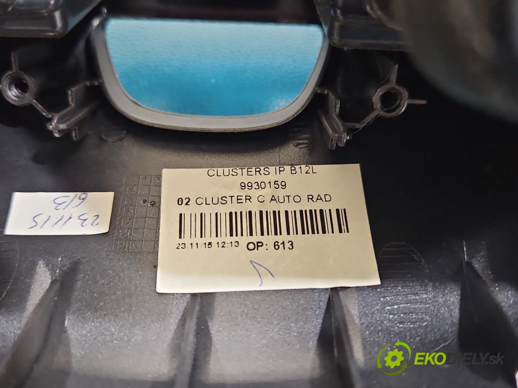 Nissan Pulsar 1.2 T 116 HP manual 85 kW 1197 cm3 5- Mřížka: kúrenia stredová 682603ZL0A (Mriežka kúrenia (fukár))