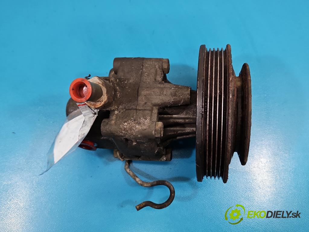 Audi A4 B5 1994-2001 1.8 20V 125 HP manual 92 kW 1781 cm3 4- čerpadlo posilovač 8D0145155L (Servočerpadlo)