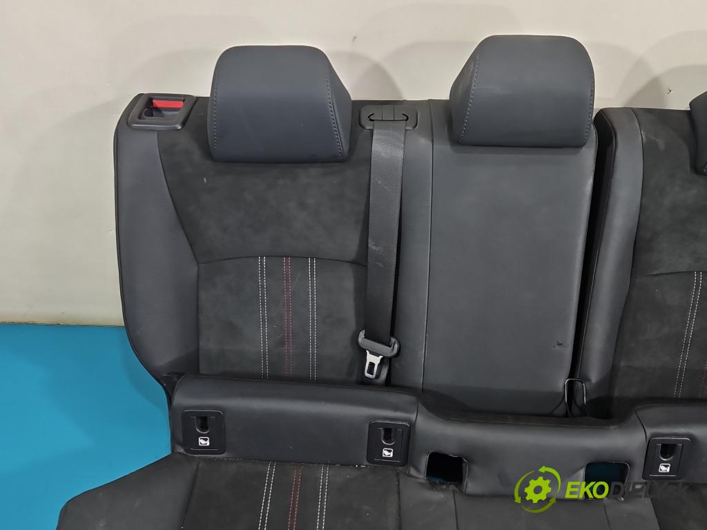 Toyota C-HR I 2016-2023 2.0 16V 152KM automatic 112 kW 1987 cm3 5- sedačke: komplet