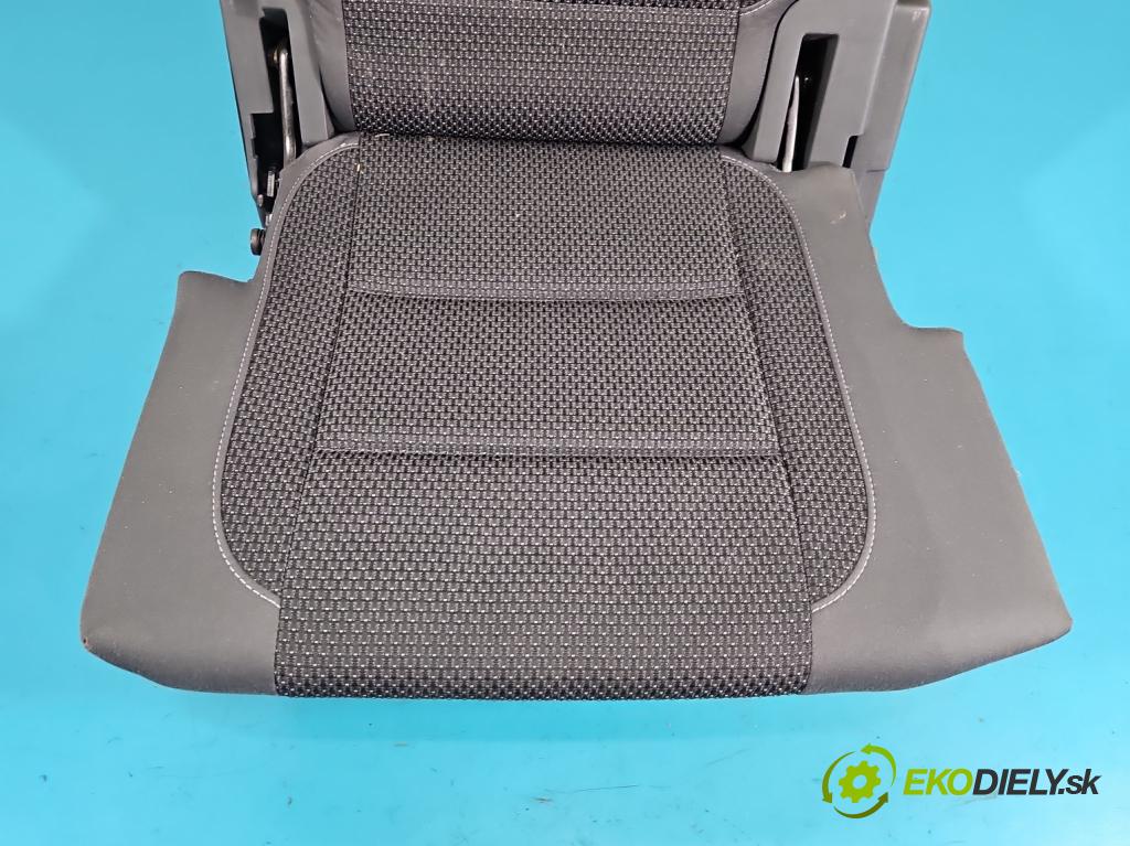 Vw Touran I 2003-2015 1.6 tdi 105 HP manual 77 kW 1599 cm3 5- Sedačka zadné ľavý III