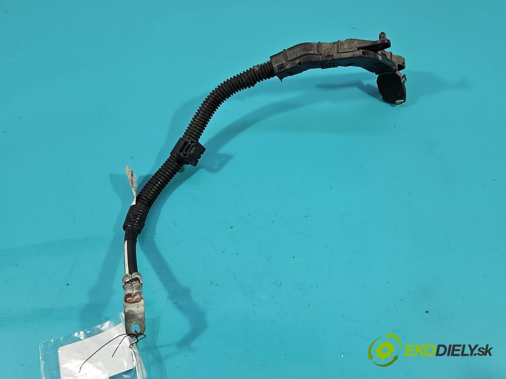 Toyota Corolla E21 2019- 1.8 16V 98 HP automatic 72 kW 1798 cm3 4- Zväzok: ostatné 8212302C30