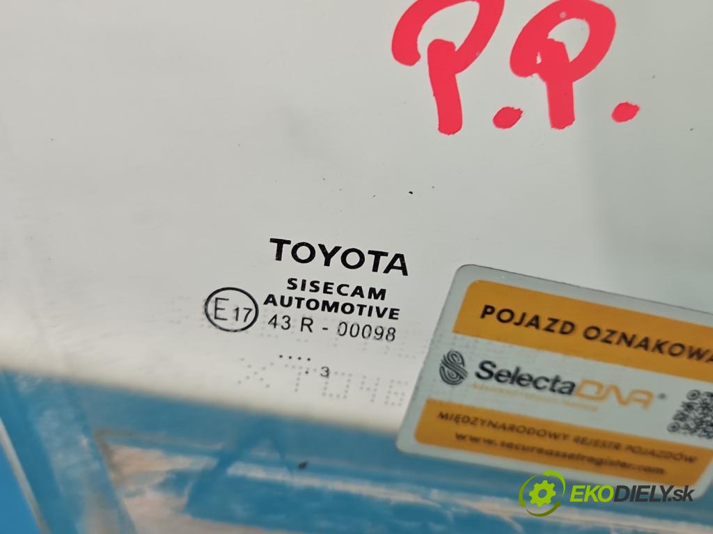 Toyota Corolla E21 2019- 1.8 16V 98 HP automatic 72 kW 1798 cm3 4- sklo dvere predné pravé