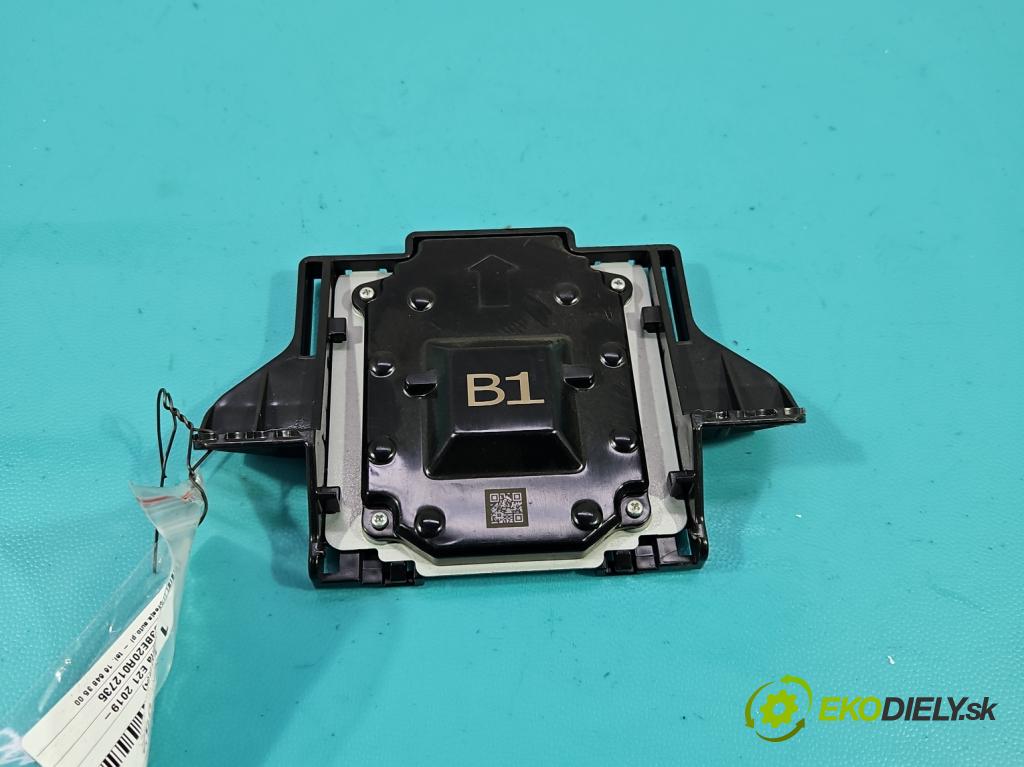 Toyota Corolla E21 2019- 1.8 16V 98 HP automatic 72 kW 1798 cm3 4- Antena 269382763