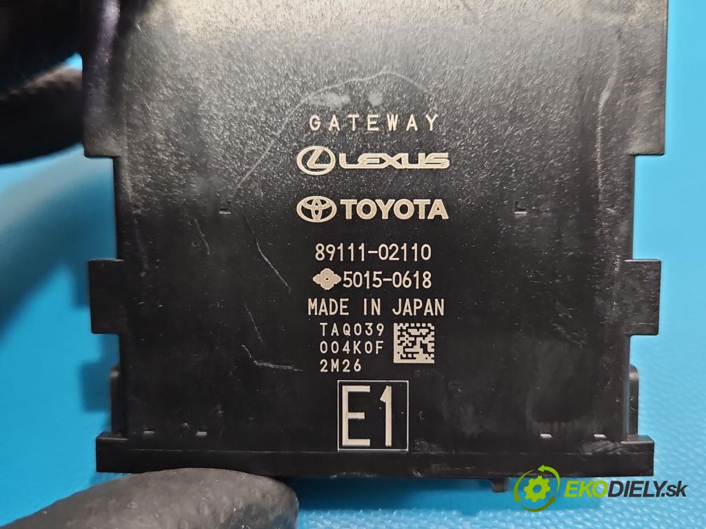 Toyota Corolla E21 2019- 1.8 16V 98 HP automatic 72 kW 1798 cm3 4- riadiaca jednotka ostatné 89111-02110