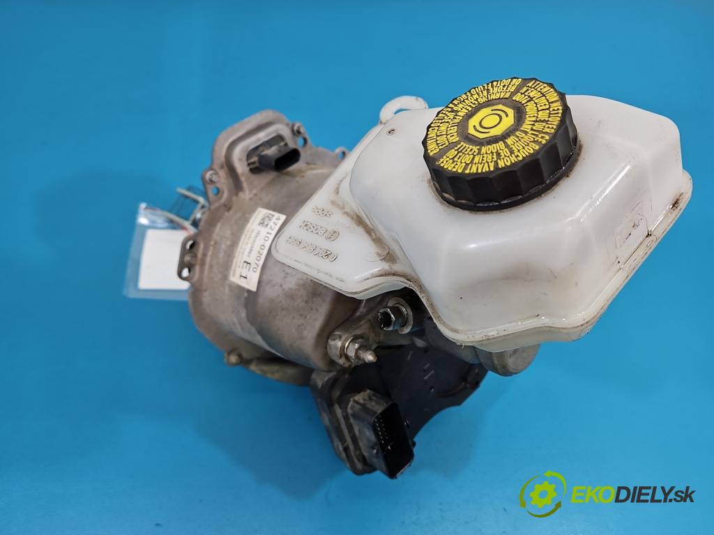 Toyota Corolla E21 2019- 1.8 16V 98 HP automatic 72 kW 1798 cm3 4- servo brzdové 47210-02070