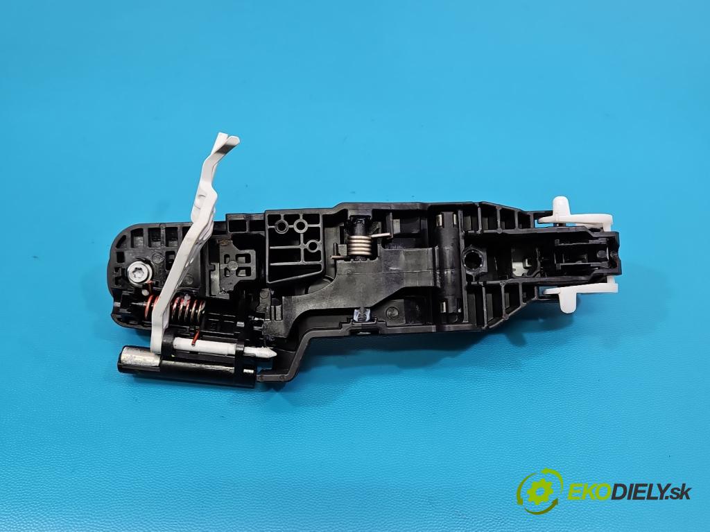 Toyota Corolla E21 2019- 1.8 16V 98 HP automatic 72 kW 1798 cm3 4- rukoväť zadné pravé mimo:  (Kľučka dverí ostatné)