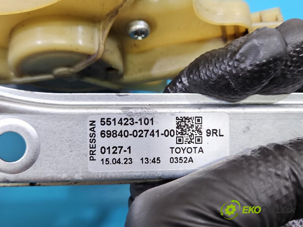 Toyota Corolla E21 2019- 1.8 16V 98 HP automatic 72 kW 1798 cm3 4- mechanizmus okna zadné ľavý 69840-02741