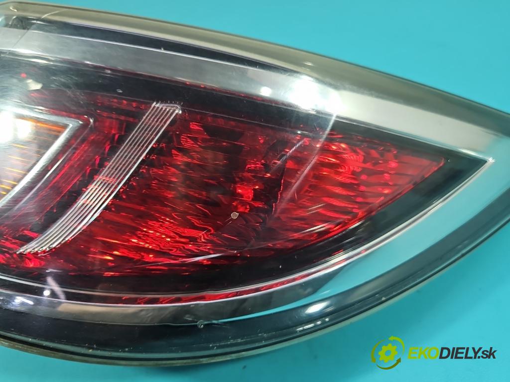 Mazda 6 II GH 2007-2012 1.8 16V 120 HP manual 88 kW 1798 cm3 5- svetlo / reflektor zadné pravé 220-41661 (Kľučka dverí ostatné)
