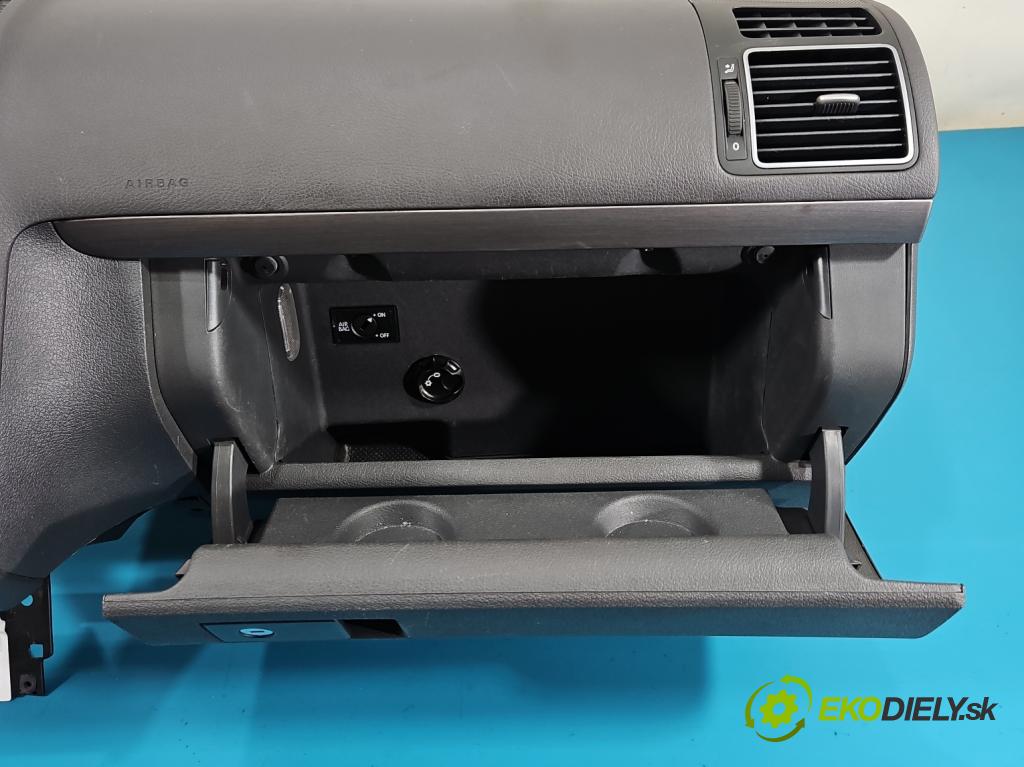Vw Touran I 2003-2015 1.6 tdi 105 HP manual 77 kW 1599 cm3 5- kokpit,pristrojová doska rozdeľovacia