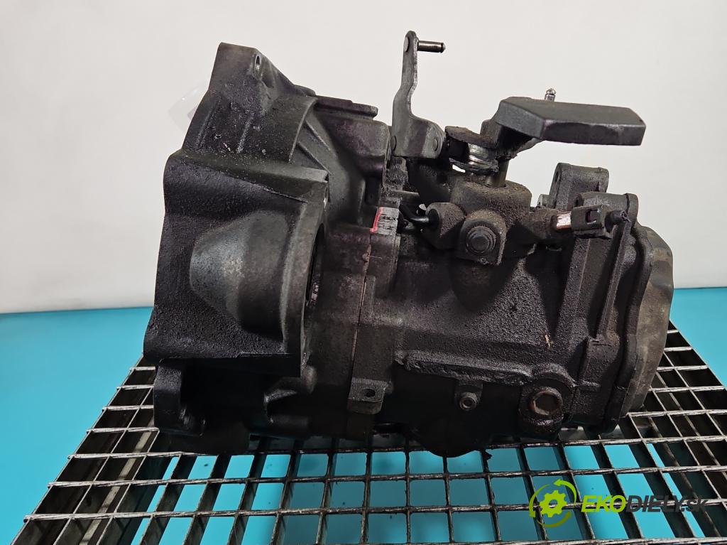 Vw Golf plus 1.9 tdi 90 HP manual 66 kW 1896 cm3 5- prevodovka stupeň,rýchlosť manual JCX