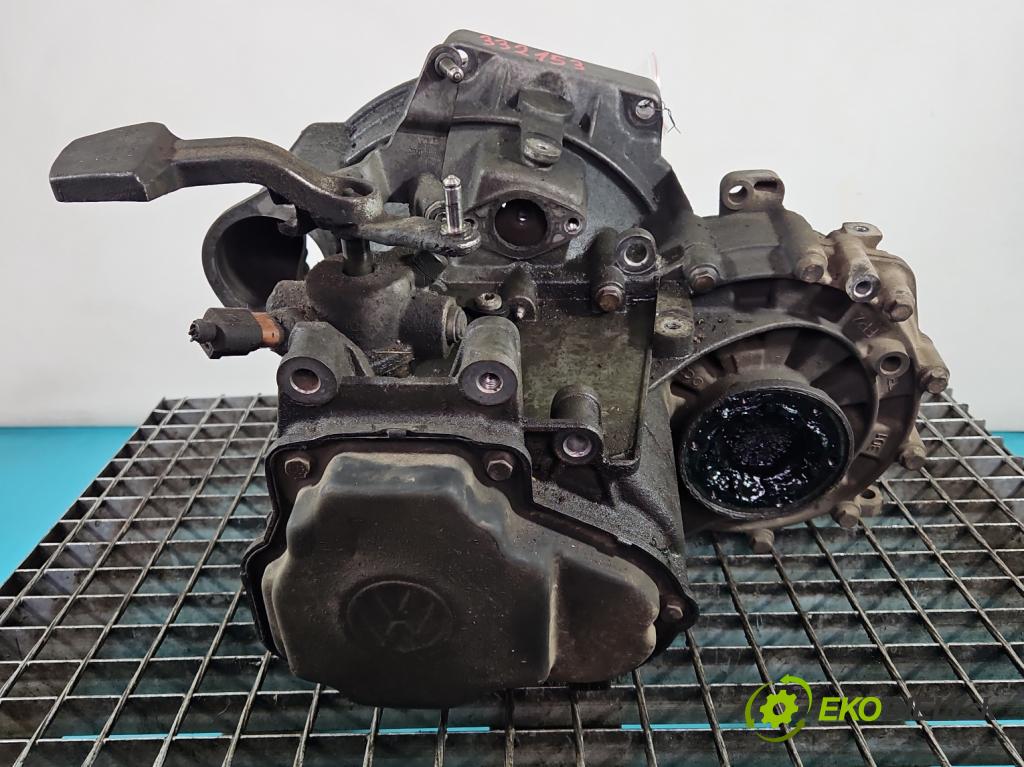 Vw Golf plus 1.9 tdi 90 HP manual 66 kW 1896 cm3 5- prevodovka stupeň,rýchlosť manual JCX