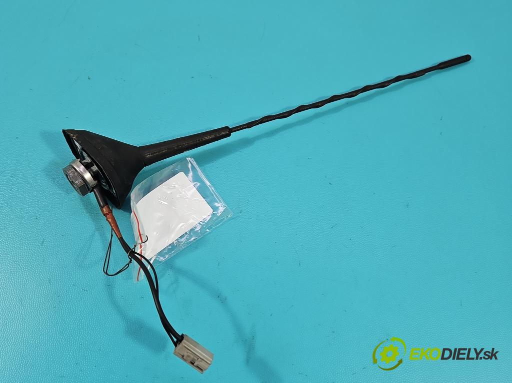 Nissan Pulsar 1.2 T 116 HP manual 85 kW 1197 cm3 5- Antena 
