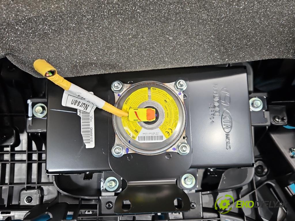 Hyundai i20 II 2014 -2020 1.2 16V 84KM manual 61.8 kW 1248 cm3 5- kokpit,pristrojová doska rozdeľovacia