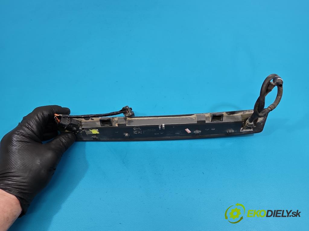 Citroen C5 II 2008-2017 2.0 hdi 140 HP manual 103 kW 1997 cm3 5- světlo: stop: 9678860680