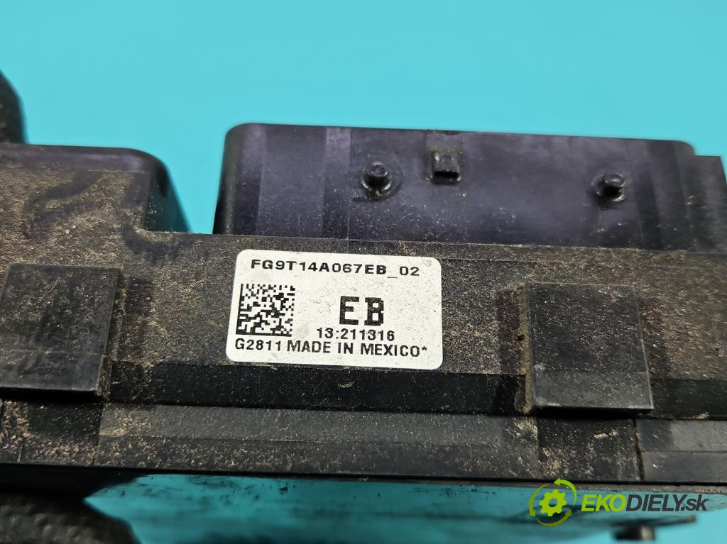 Ford Mondeo Mk5 2014-2022 2.0 tdci 150 HP automatic 110 kW 1997 cm3 5- skrinka poistka FG9T14A067EB (Poistková skrinka)
