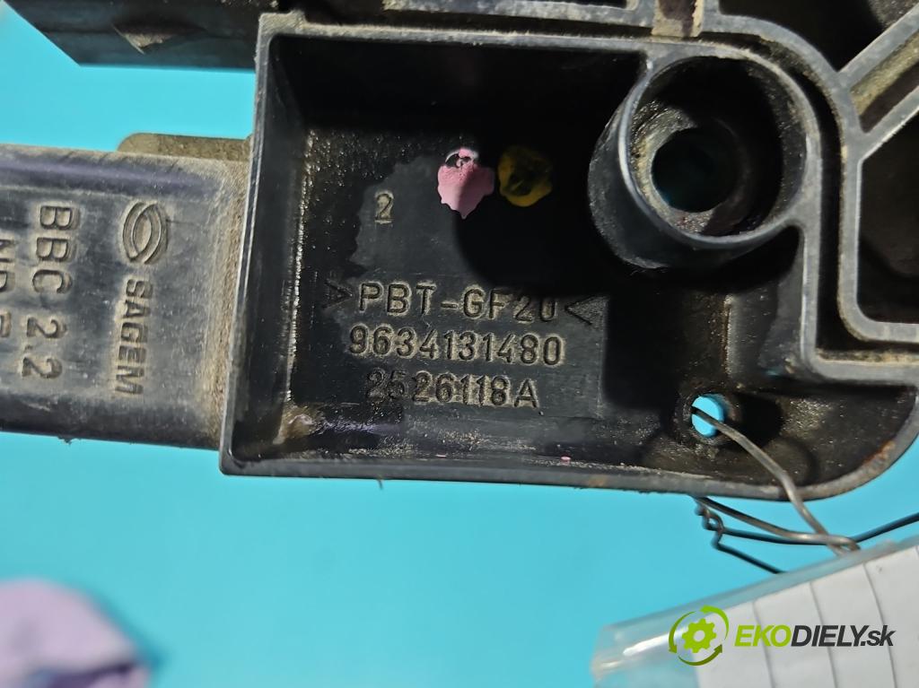 Peugeot Expert I 1995-2006 2.0 16V 136 HP manual 100 kW 1997 cm3 5- cievka zapaľovacia 9634131480 (Zapaľovacia cievka)