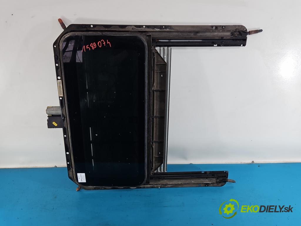 Vw Golf III 1991-1998 1.4 8V 60 hp manual 44 kW 1390 cm3 3- Střešní okno:  (Sklo karoserie)