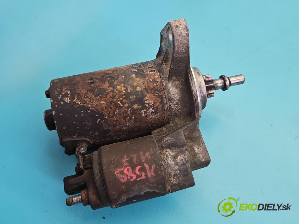 Vw Golf III 1991-1998 1.4 8V 60 HP manual 44 kW 1390 cm3 3- štartér  (Štartér)
