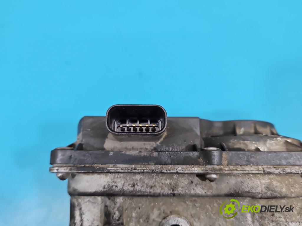 Mazda 6 II GH 2007-2012 1.8 16V 120 HP manual 88 kW 1798 cm3 5- klapka L3R413640 (Škrtiaca klapka)