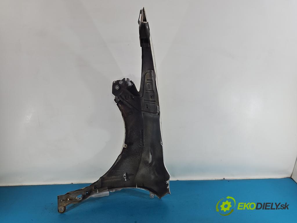 Mazda 6 II GH 2007-2012 1.8 16V 120 HP manual 88 kW 1798 cm3 5- blatník predné pravý  (Kľučka dverí ostatné)