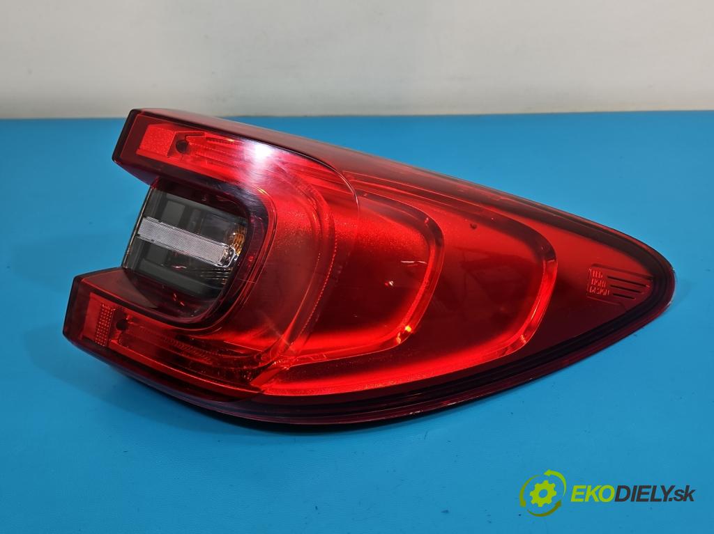 Renault Kadjar 2015-2022 1.2 131 HP automatic 96 kW 1197 cm3 5- svetlo / reflektor zadné pravé 26550870R (Kľučka dverí ostatné)